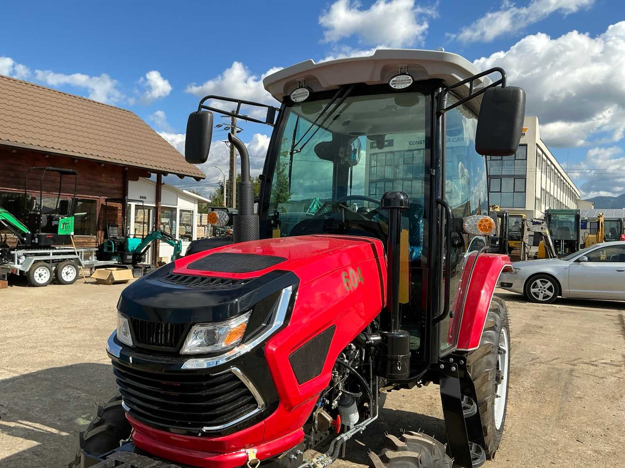 Tracteur agricole - 604 - 4-WHEEL DRIVE TRACTOR - 2025