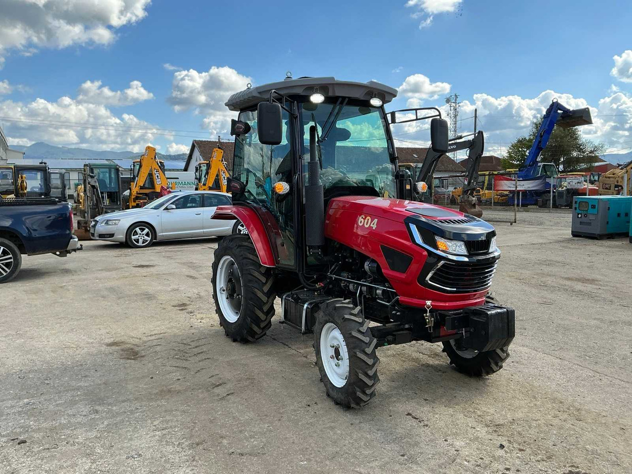 Tracteur agricole - 604 - 4-WHEEL DRIVE TRACTOR - 2025