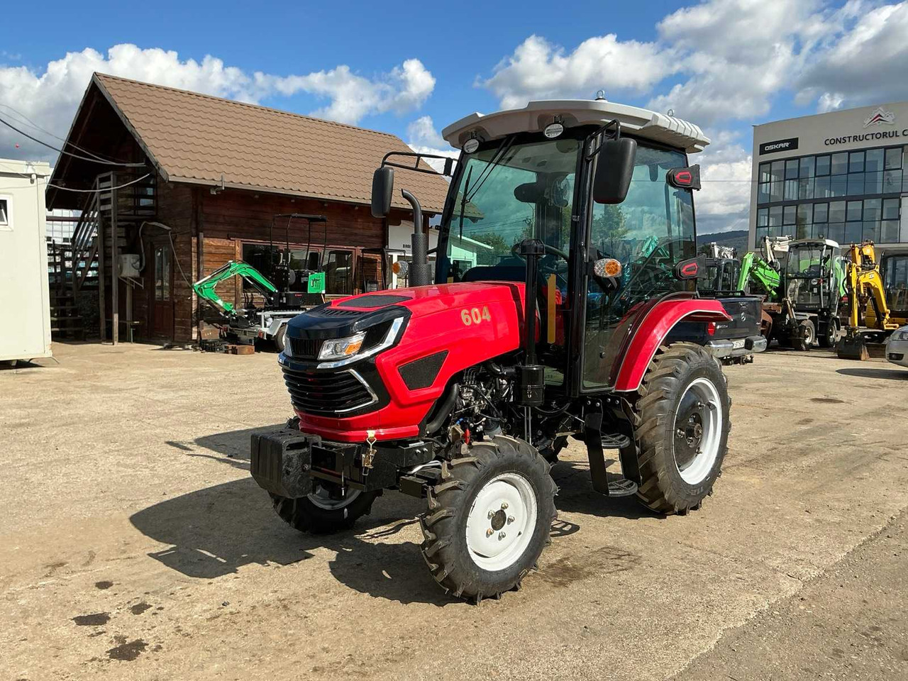 Tracteur agricole - 604 - 4-WHEEL DRIVE TRACTOR - 2025