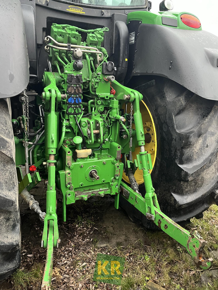 Tracteur agricole 6215R John Deere