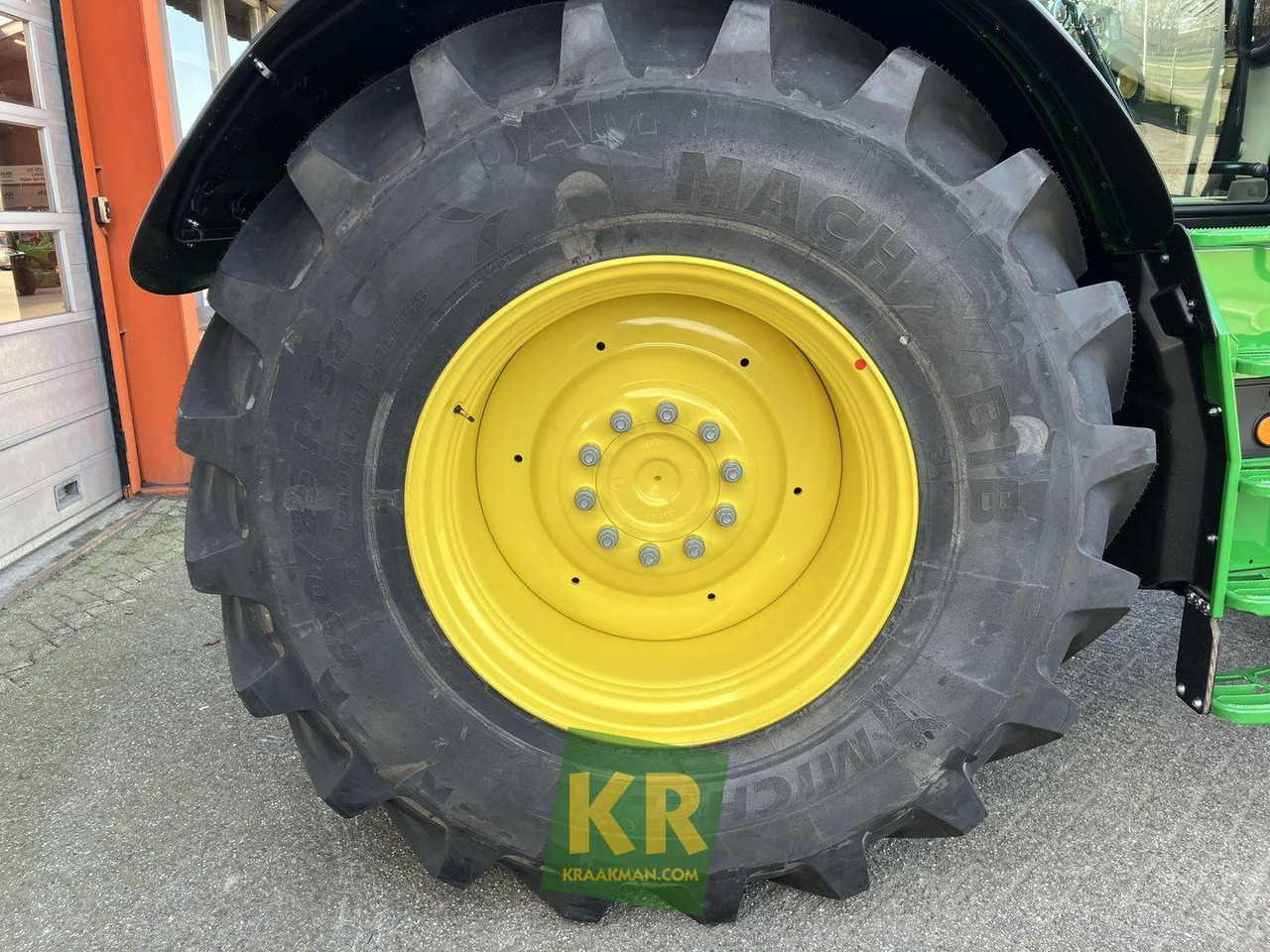 Tracteur agricole 6R 175 John Deere