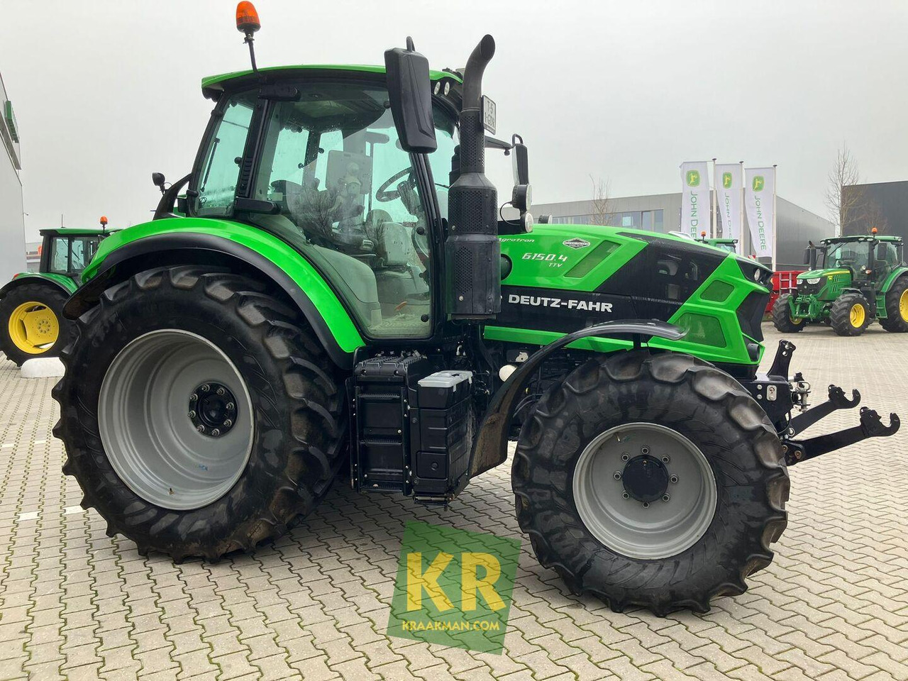 Tracteur agricole Agrotron 6150 TTV tractor Deutz Fahr