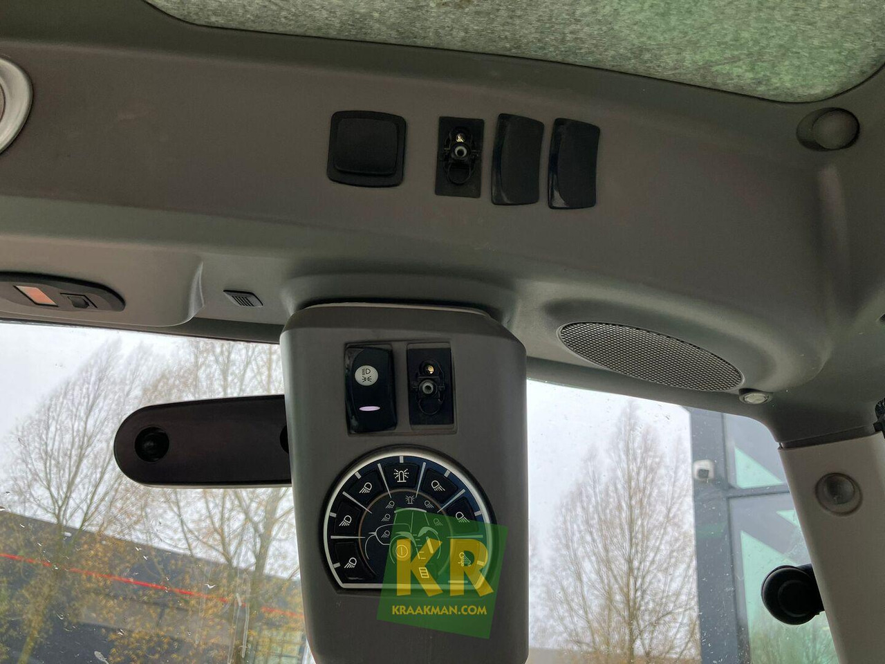 Tracteur agricole Agrotron 6150 TTV tractor Deutz Fahr