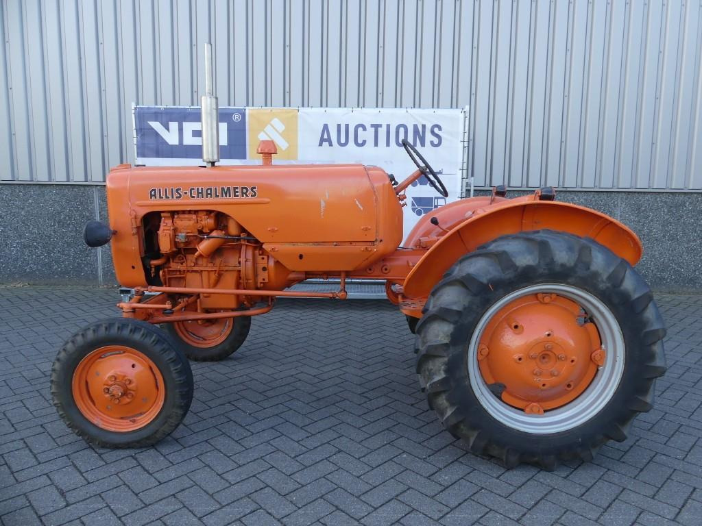 Tracteur agricole Allis Chalmers D272