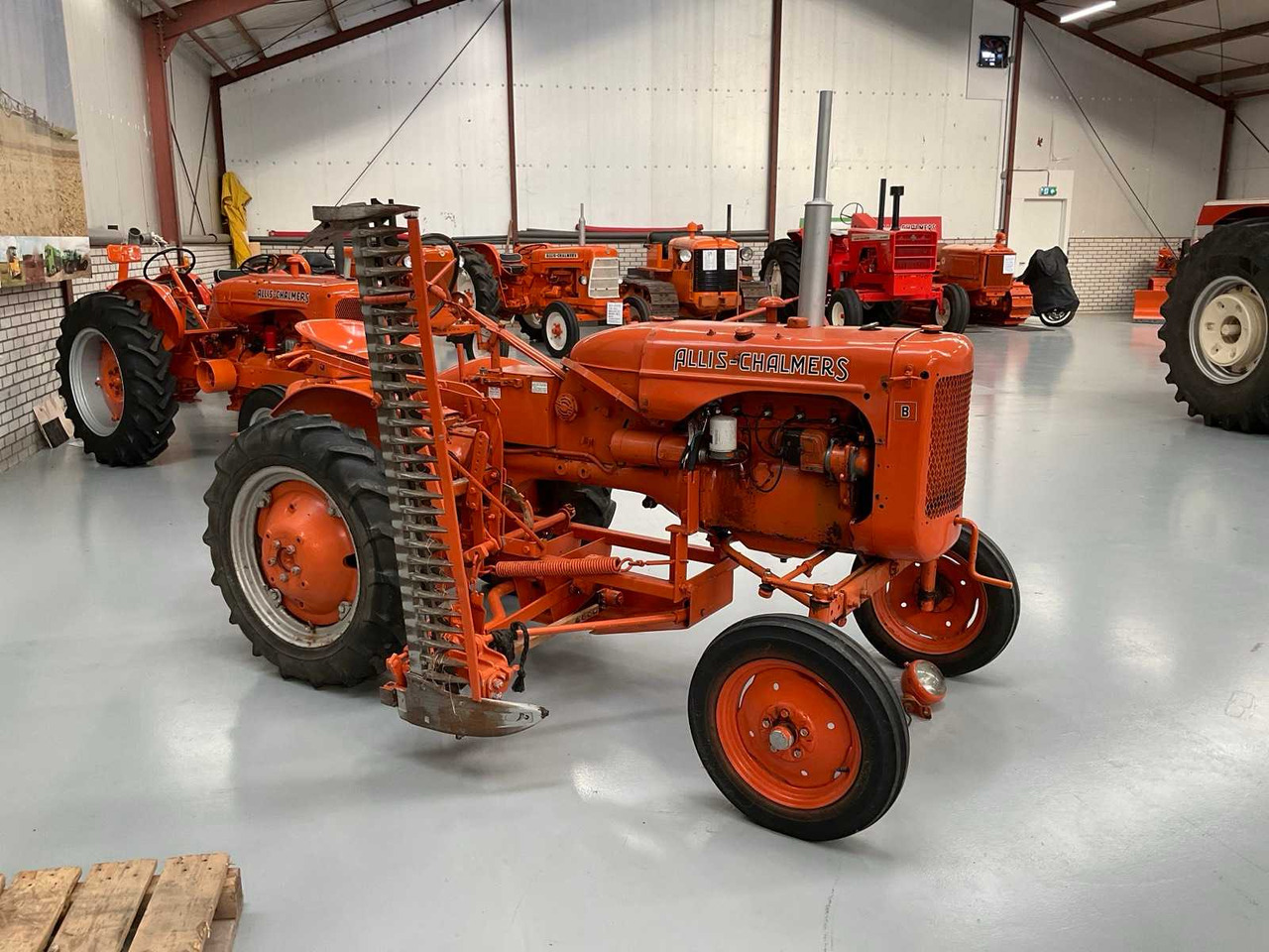 Tracteur agricole Allis-Chalmers EB