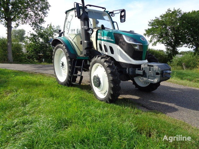 Tracteur agricole Arbos 5130