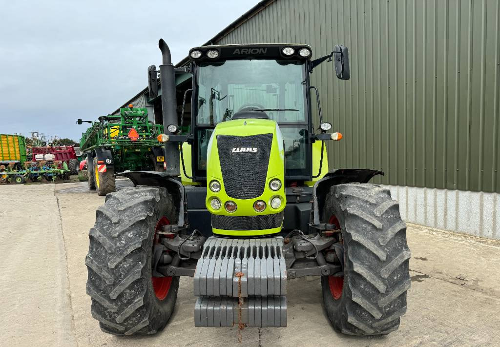 Tracteur agricole CLAAS 630