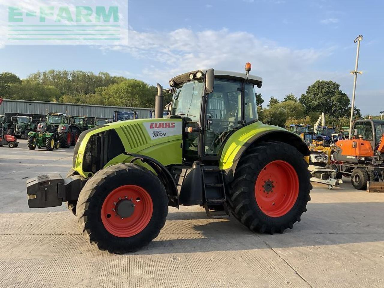 Tracteur agricole CLAAS 820 axion tractor (st23326)