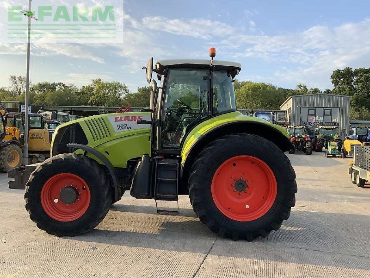 Tracteur agricole CLAAS 820 axion tractor (st23326)