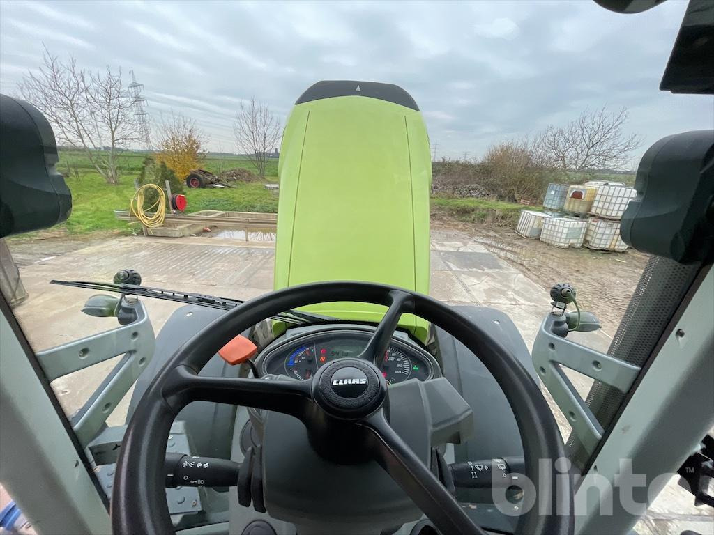Tracteur agricole CLAAS 850 AXION (2015)