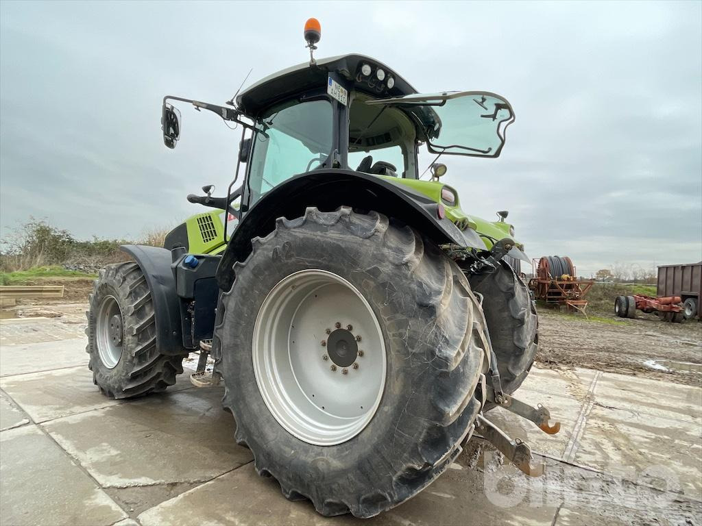 Tracteur agricole CLAAS 850 AXION (2015)