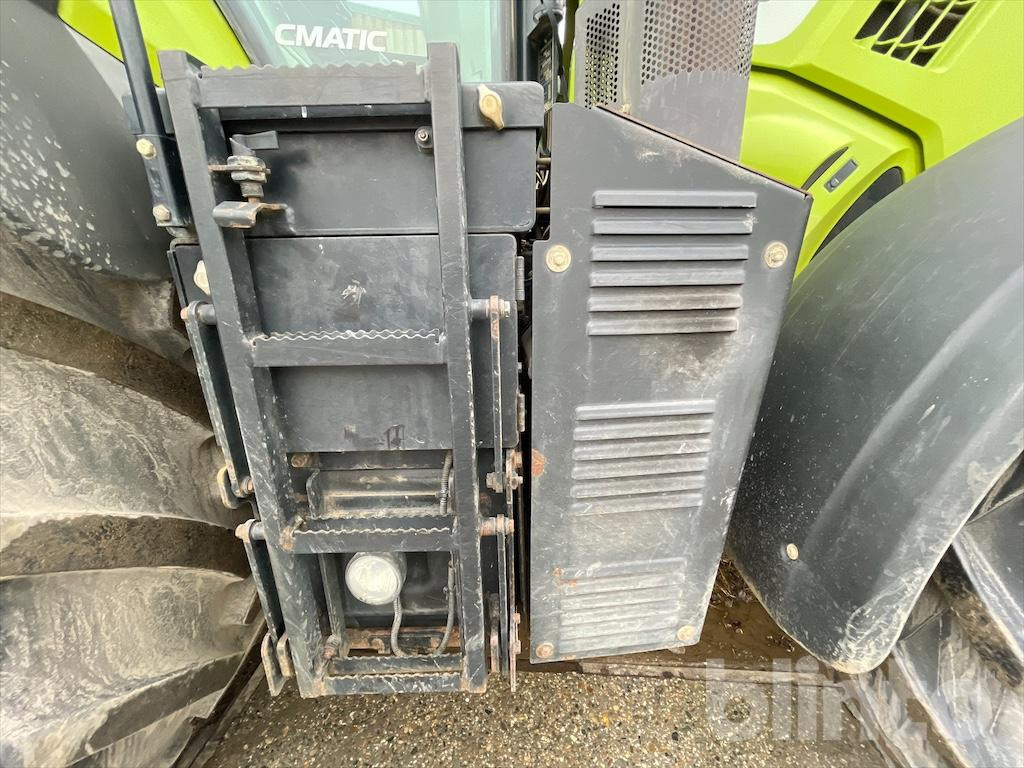 Tracteur agricole CLAAS 850 AXION (2015)