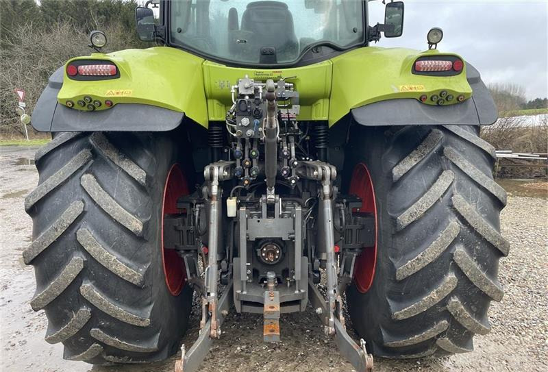 Tracteur agricole CLAAS 850 CEBIS Hexashift, få timer, pæn og iorden