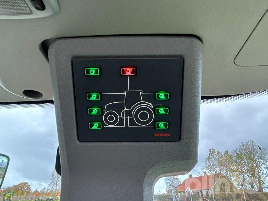Tracteur agricole CLAAS A09 Axion 820 - 6516 h