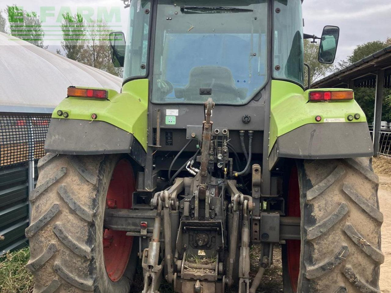 Tracteur agricole CLAAS ARES 557