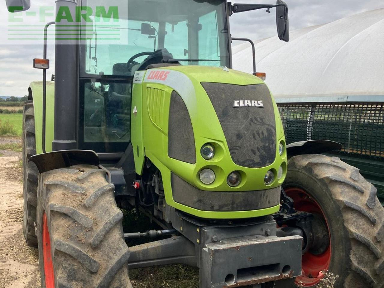 Tracteur agricole CLAAS ARES 557