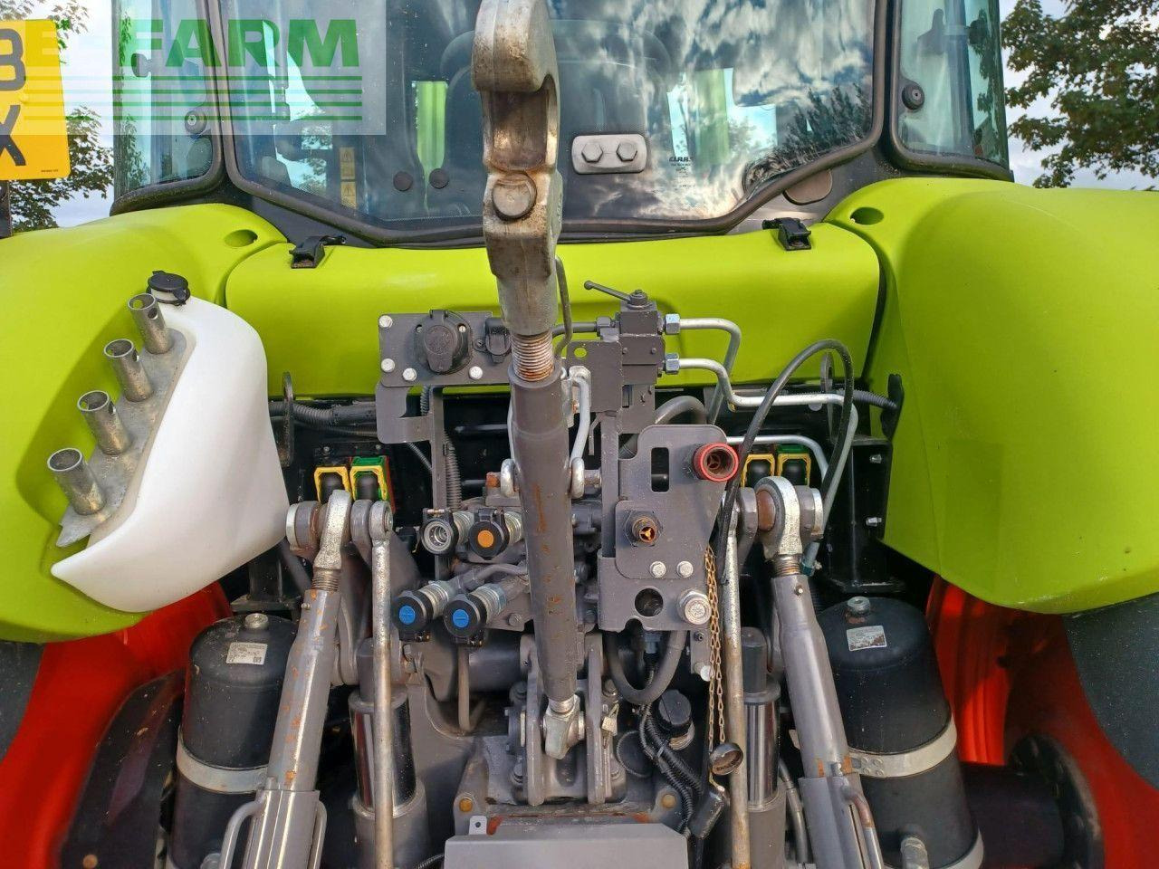 Tracteur agricole CLAAS ARION 420 CLASSIC