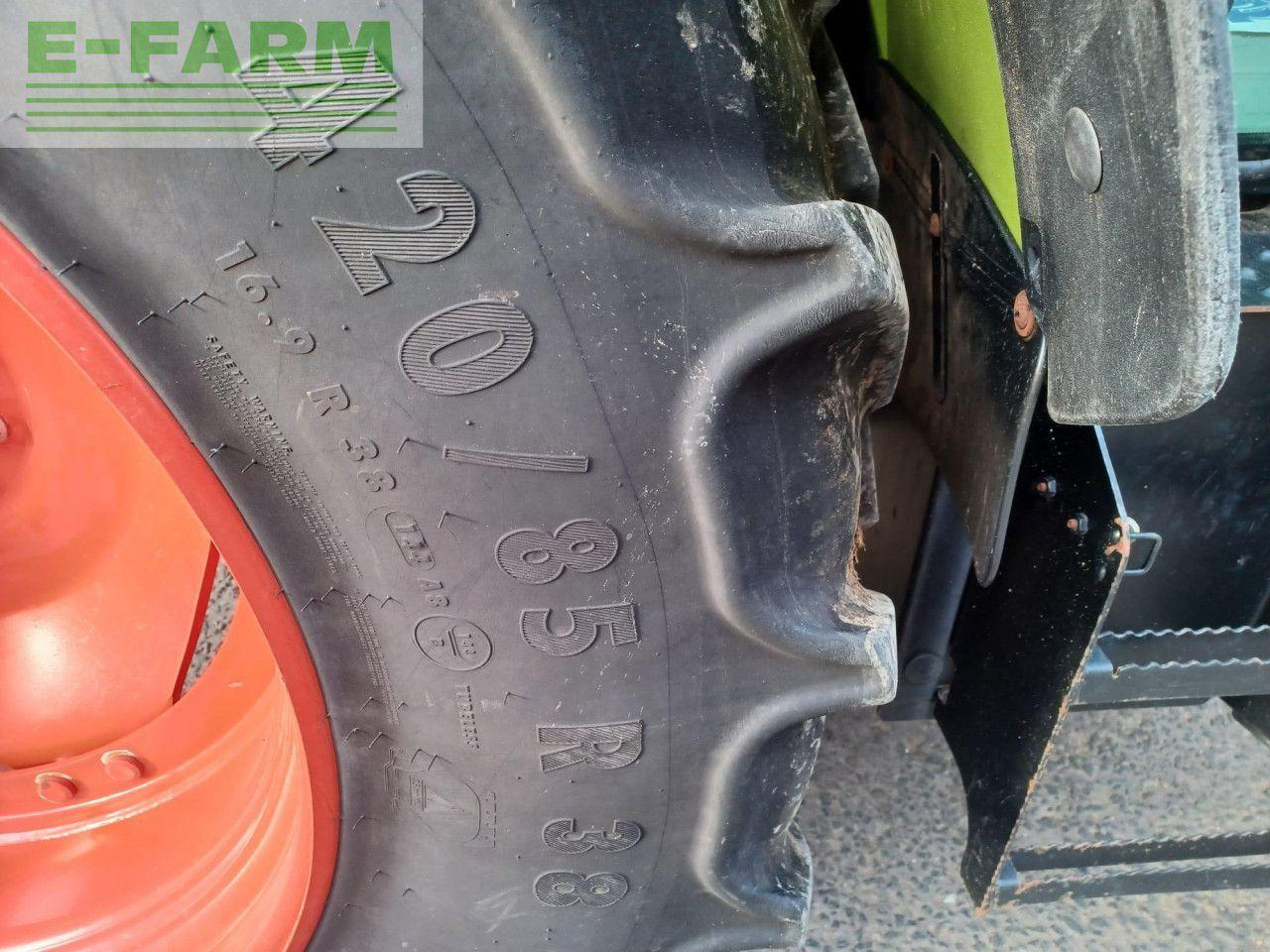 Tracteur agricole CLAAS ARION 420 CLASSIC