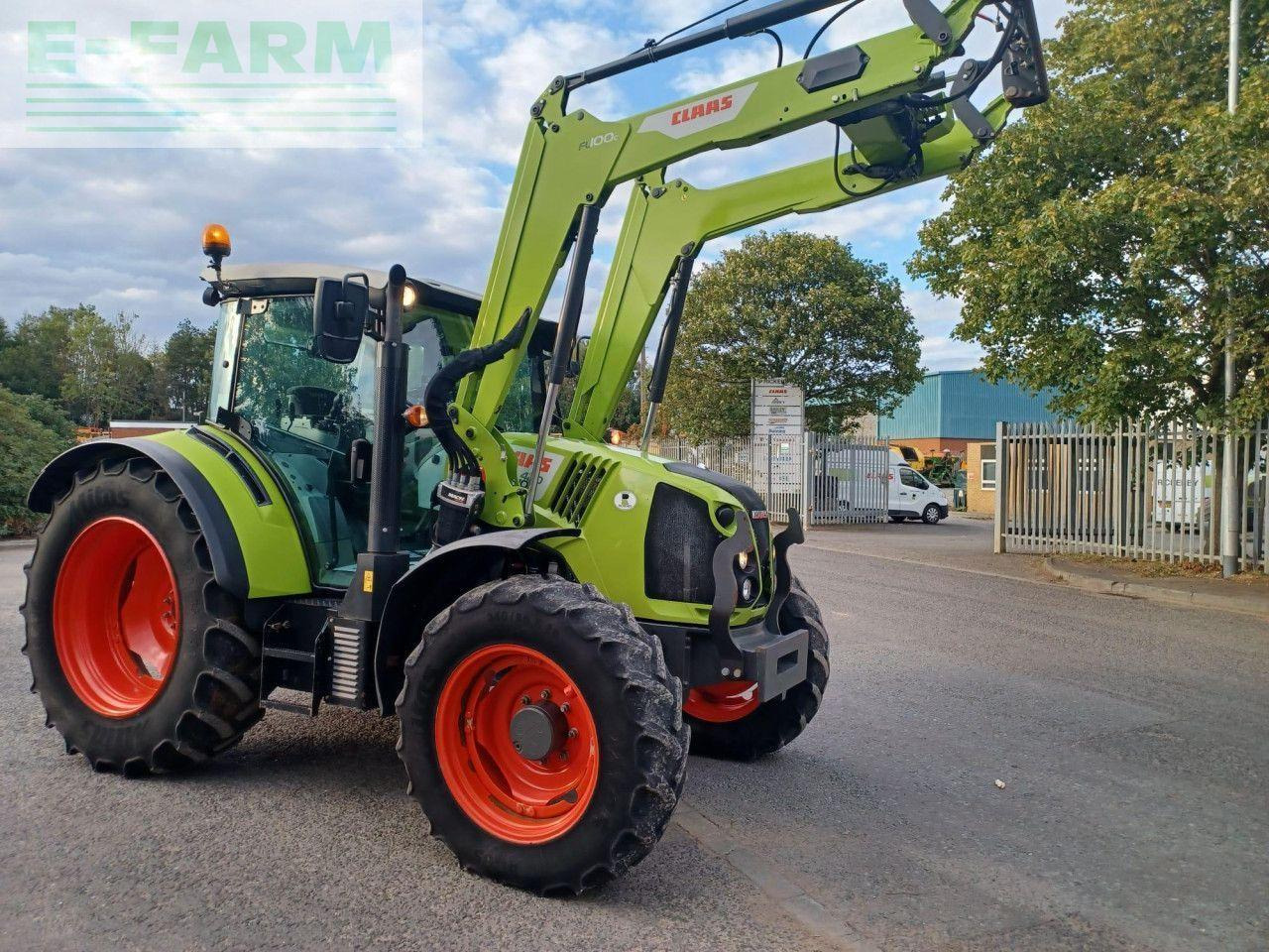 Tracteur agricole CLAAS ARION 420 CLASSIC