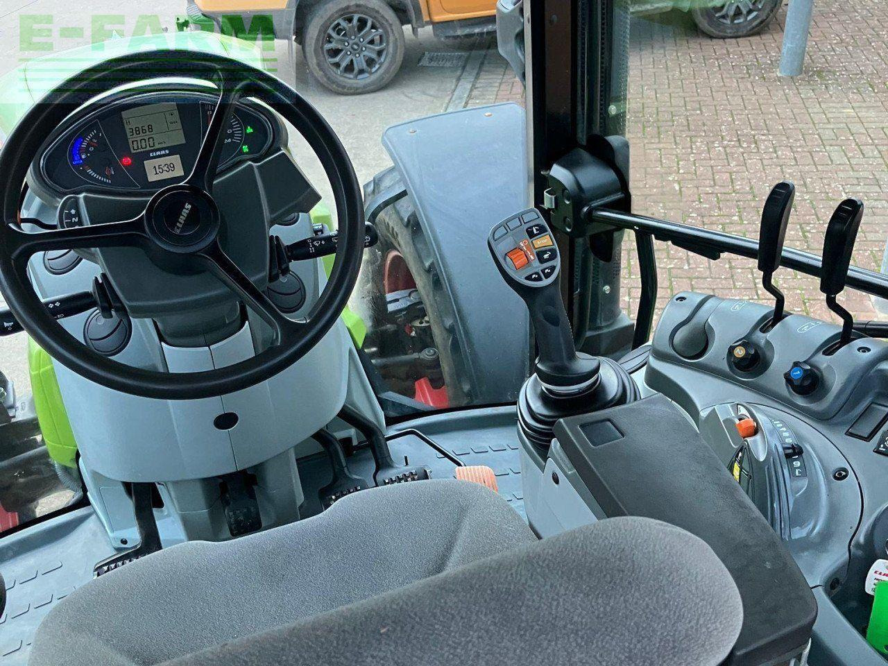 Tracteur agricole CLAAS ARION 430