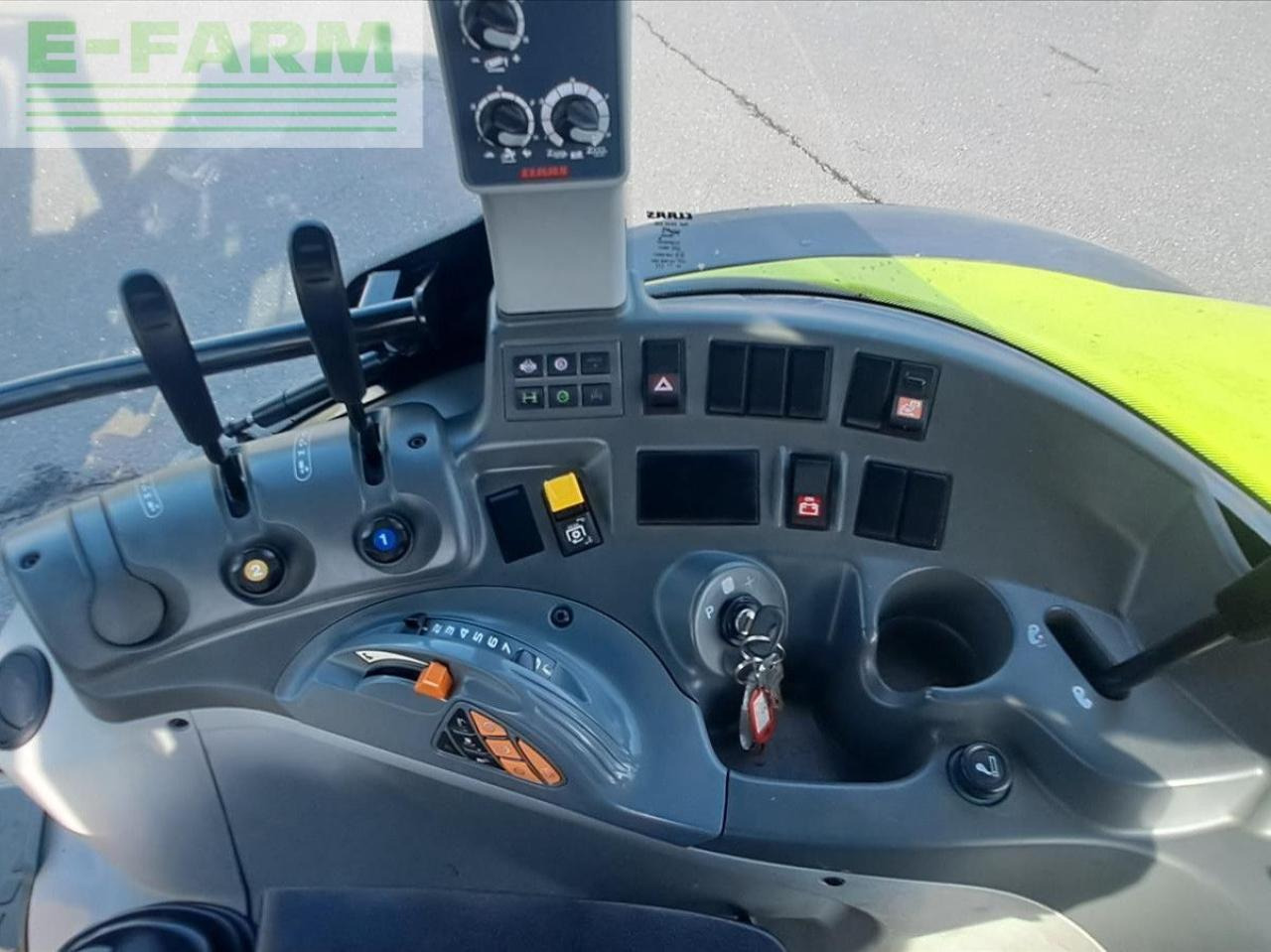 Tracteur agricole CLAAS ARION 430