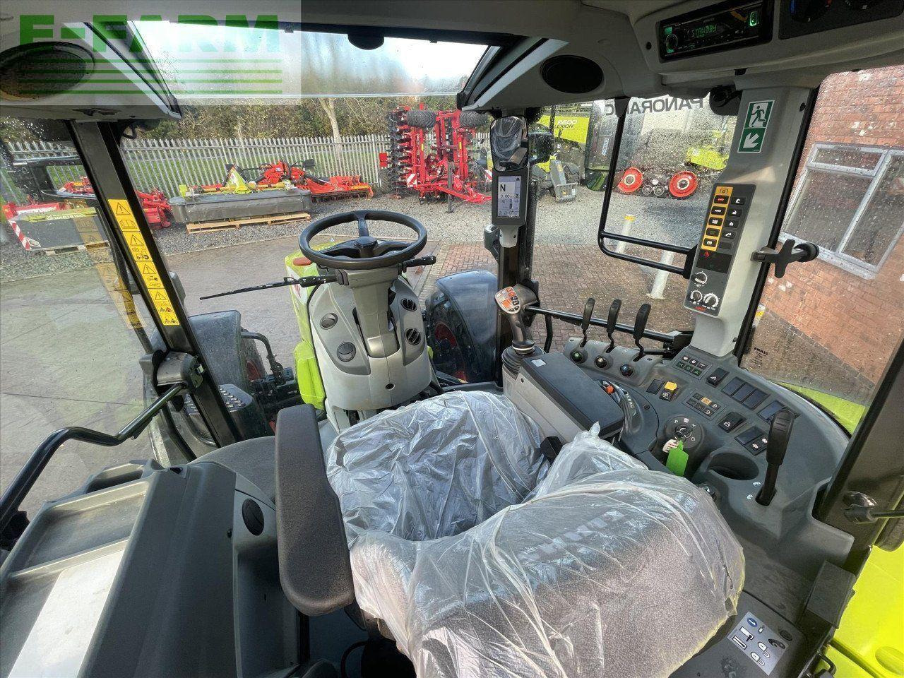 Tracteur agricole CLAAS ARION 450