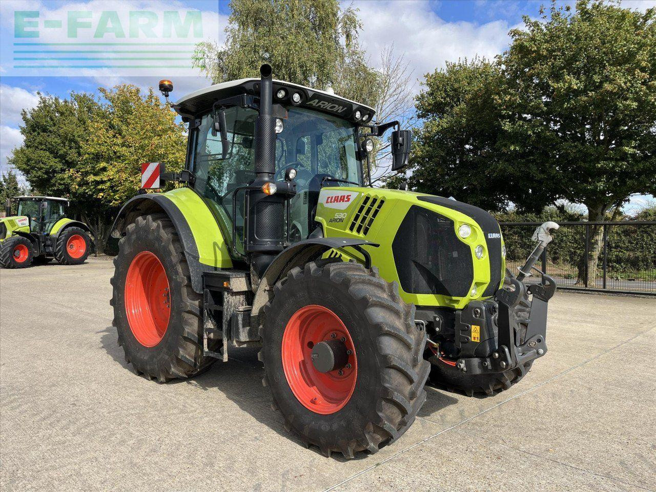 Tracteur agricole CLAAS ARION 530
