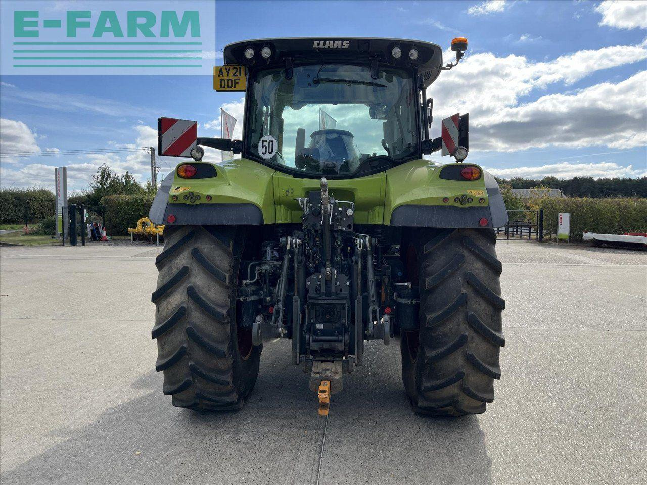 Tracteur agricole CLAAS ARION 530