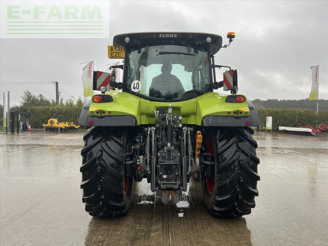 Tracteur agricole CLAAS ARION 530