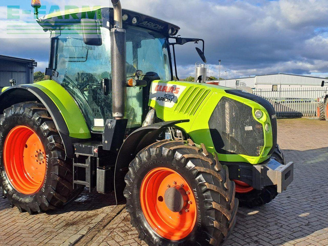 Tracteur agricole CLAAS ARION 530 CIS