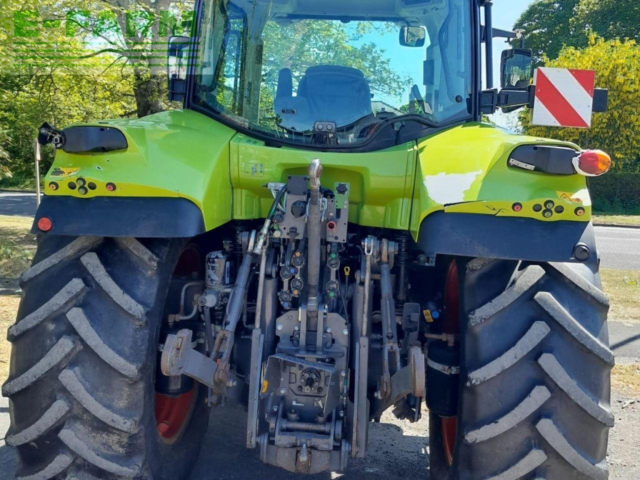 Tracteur agricole CLAAS ARION 610