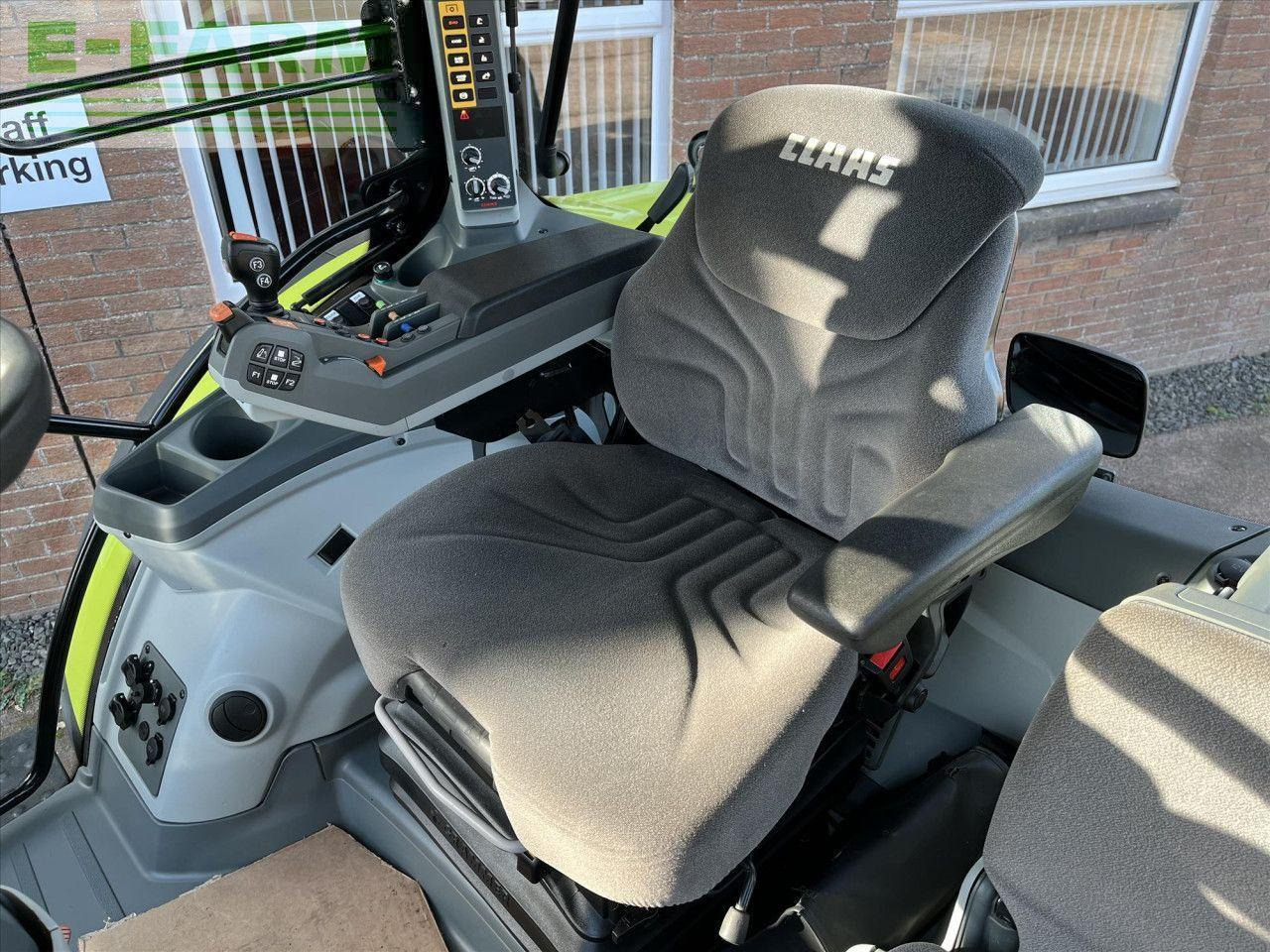 Tracteur agricole CLAAS ARION 610