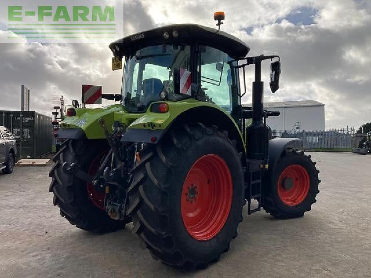 Tracteur agricole CLAAS ARION 610