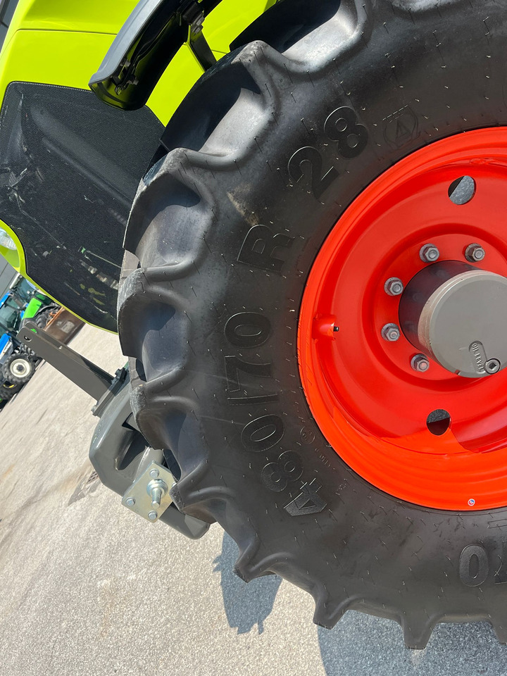 Tracteur agricole CLAAS ARION 630