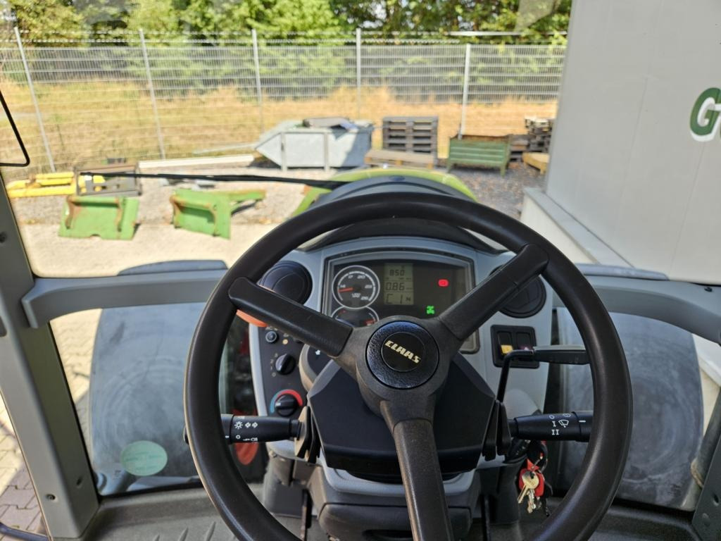 Tracteur agricole CLAAS ARION 630C