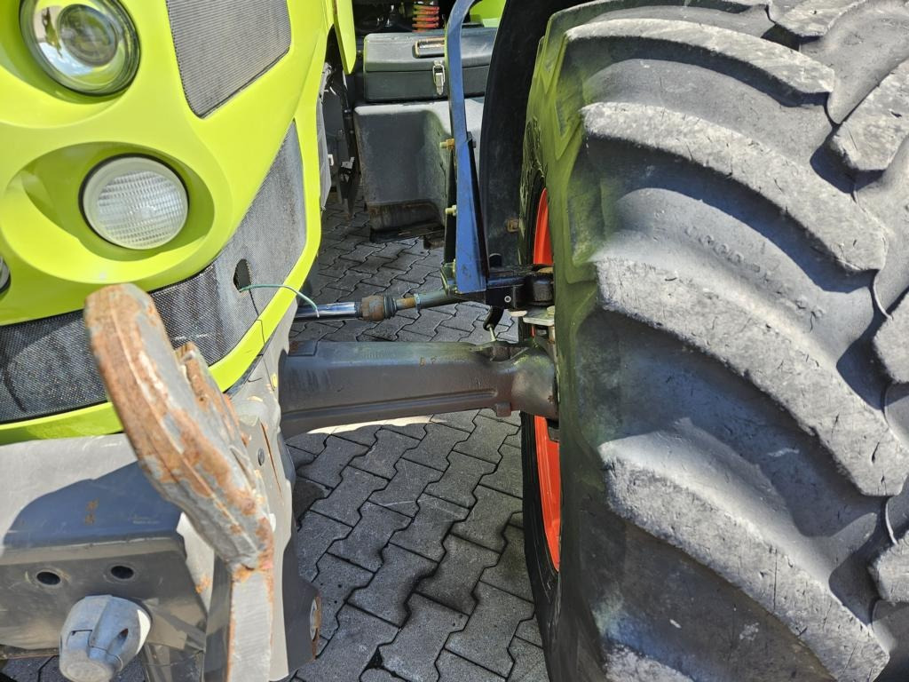 Tracteur agricole CLAAS ARION 630C