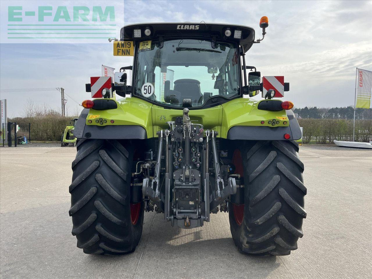 Tracteur agricole CLAAS ARION 650