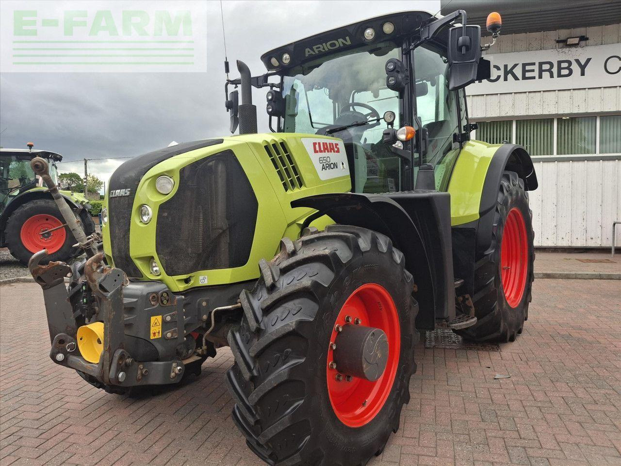 Tracteur agricole CLAAS ARION 650