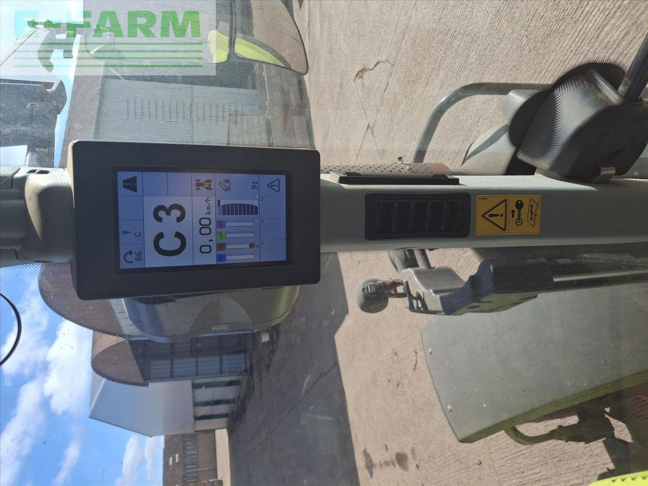 Tracteur agricole CLAAS ARION 650