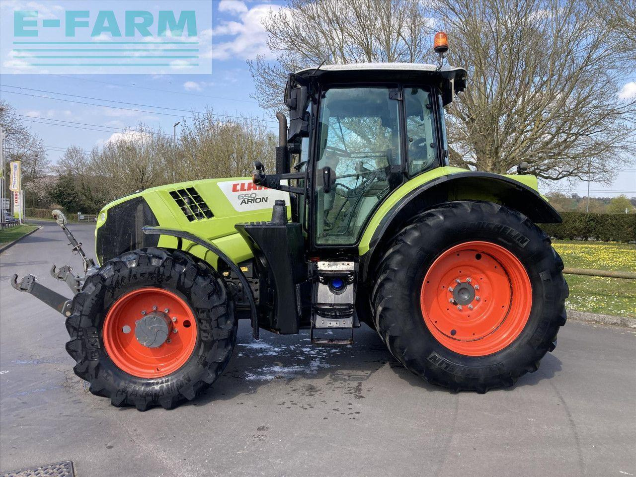 Tracteur agricole CLAAS ARION 650 T4I CIS 50K CIS