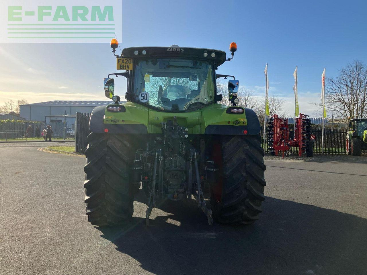 Tracteur agricole CLAAS ARION 660 CMATIC CEBIS CMATIC CEBIS