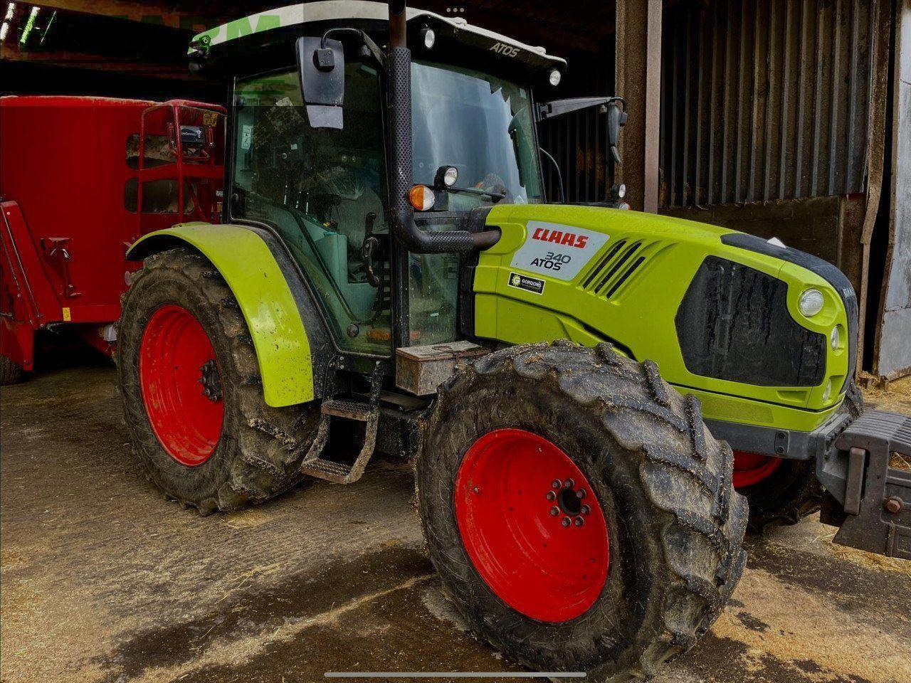 Tracteur agricole CLAAS ATOS 340 CX