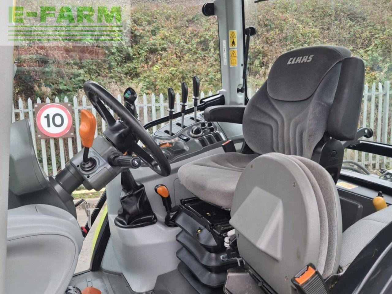 Tracteur agricole CLAAS ATOS 350 CX
