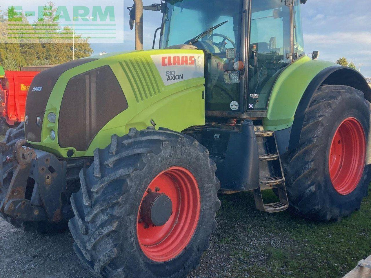 Tracteur agricole CLAAS AXION 810 CEBIS