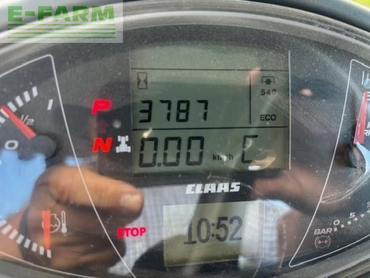 Tracteur agricole CLAAS AXION 830