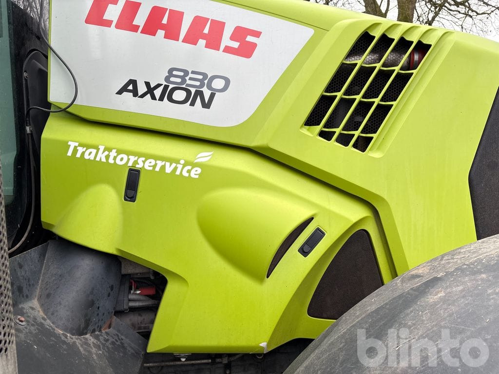 Tracteur agricole CLAAS AXION 830