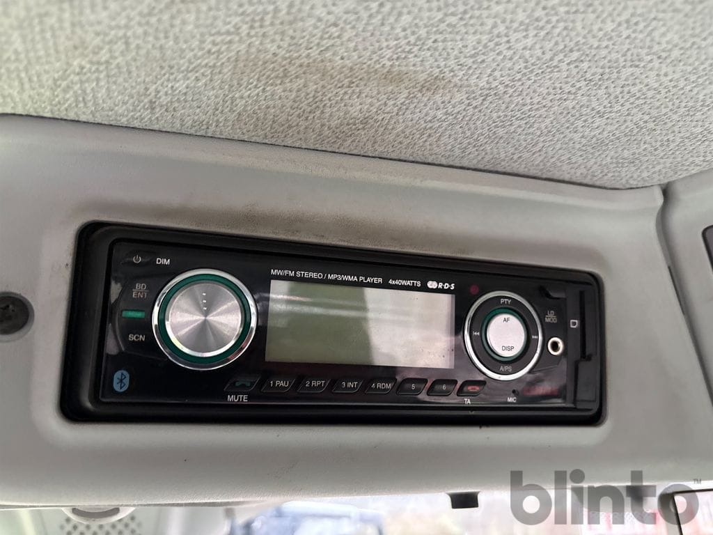 Tracteur agricole CLAAS AXION 830