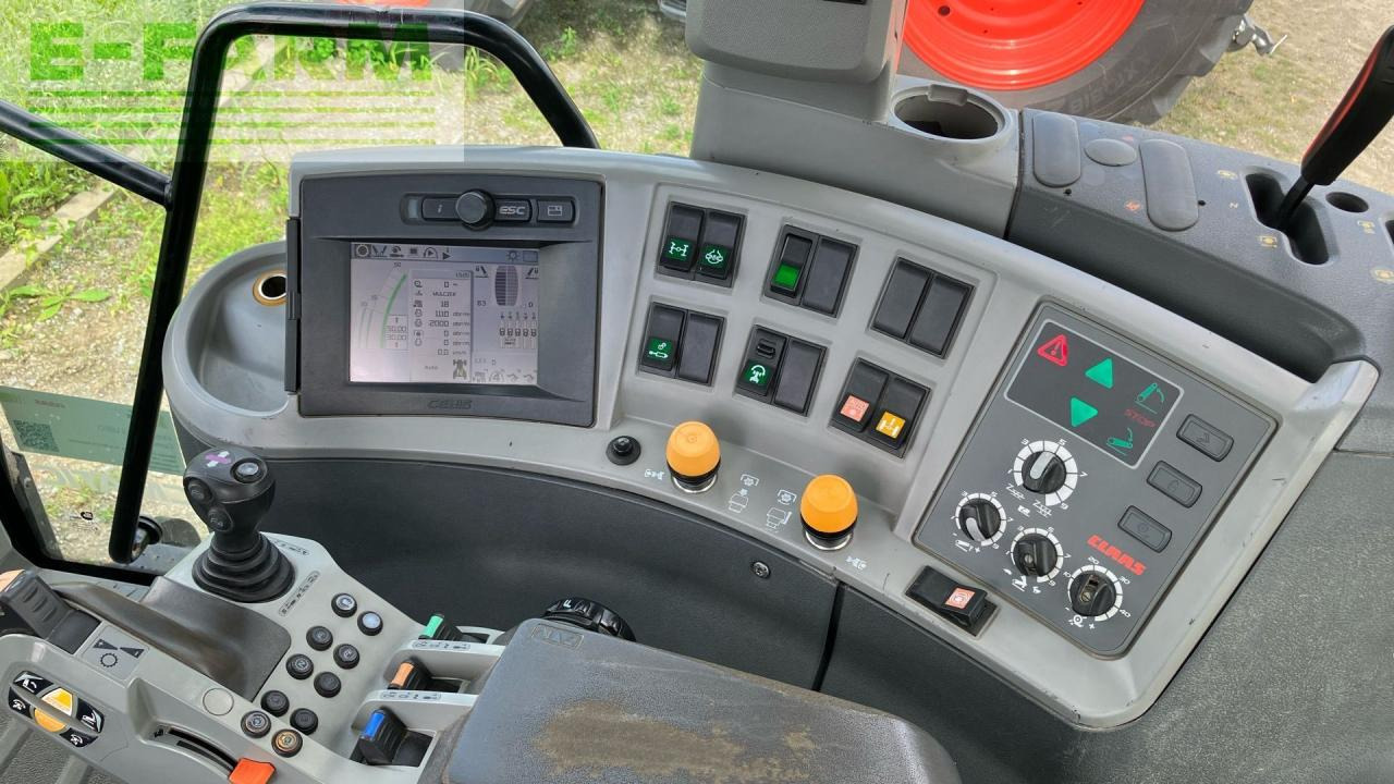 Tracteur agricole CLAAS AXION 840 CMATIC CMATIC