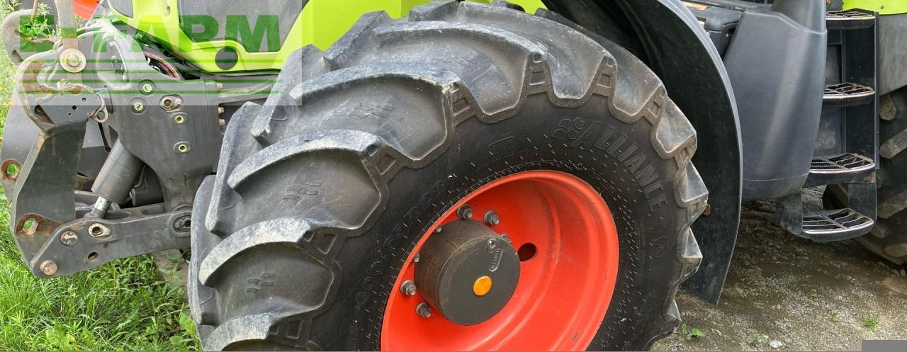 Tracteur agricole CLAAS AXION 840 CMATIC CMATIC
