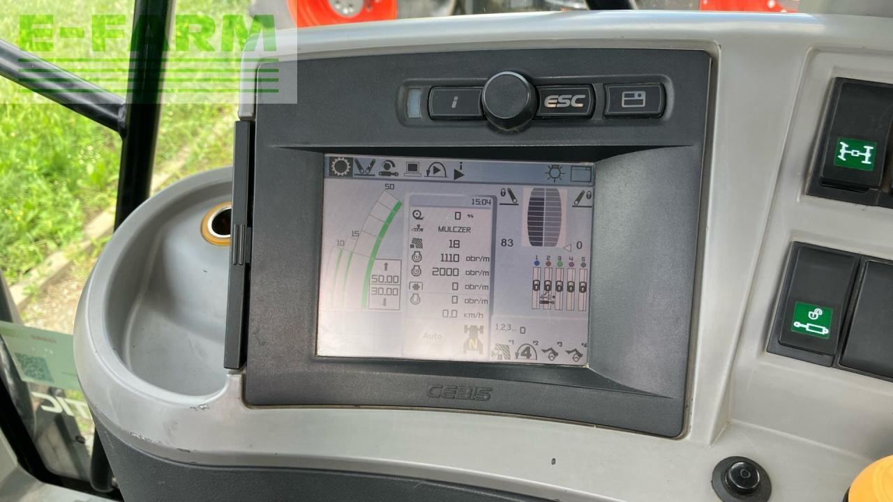 Tracteur agricole CLAAS AXION 840 CMATIC CMATIC